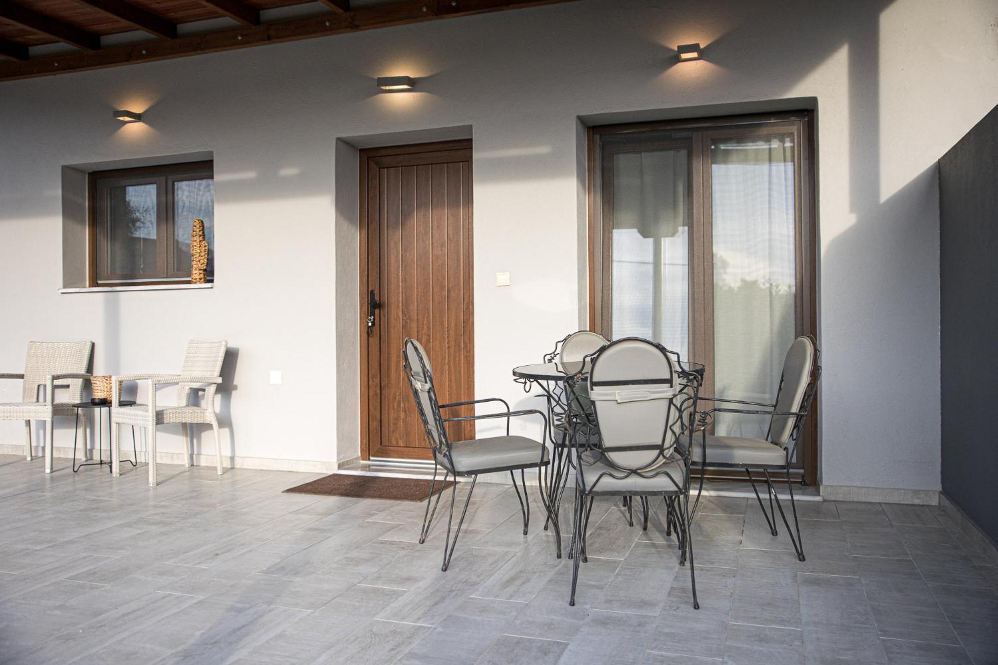 Countryside Luxury Studios Kato Lekhonia Exterior foto